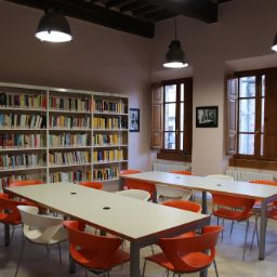 Biblioteca Dina Ferri